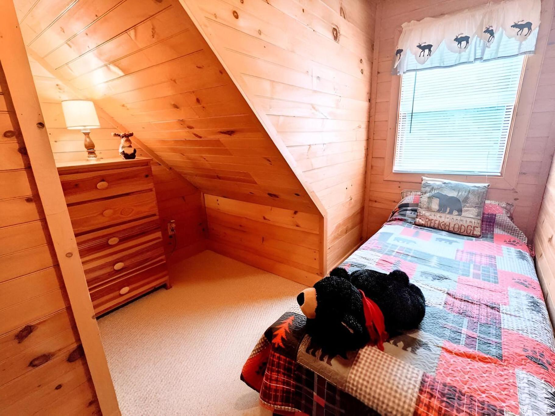 Prime Mountain Cabin - Near Galinburg Downtown Gatlinburg Ngoại thất bức ảnh