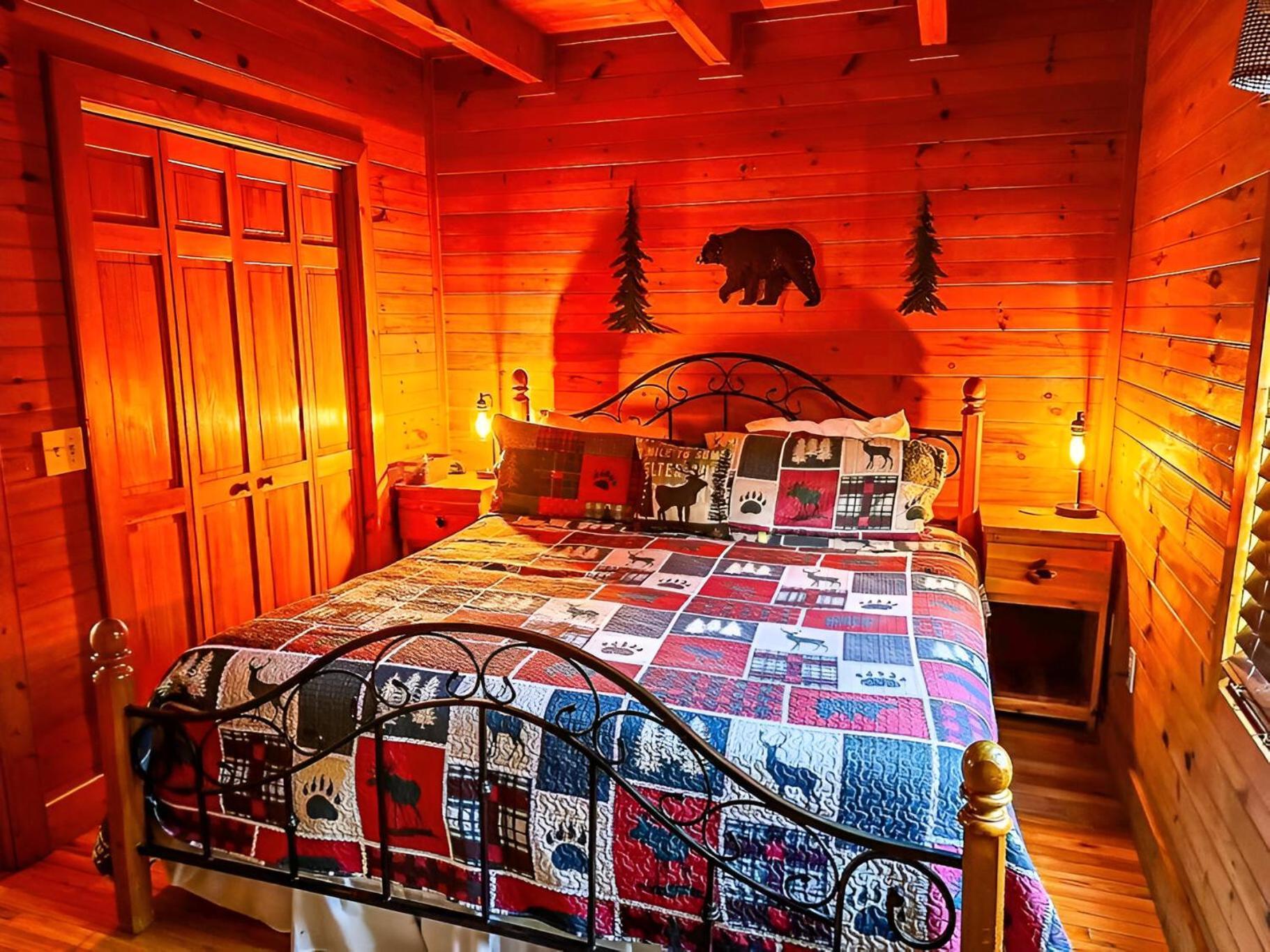 Prime Mountain Cabin - Near Galinburg Downtown Gatlinburg Ngoại thất bức ảnh